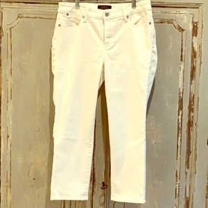 Talbots White Jean Crop Pants, Size 6, EUC